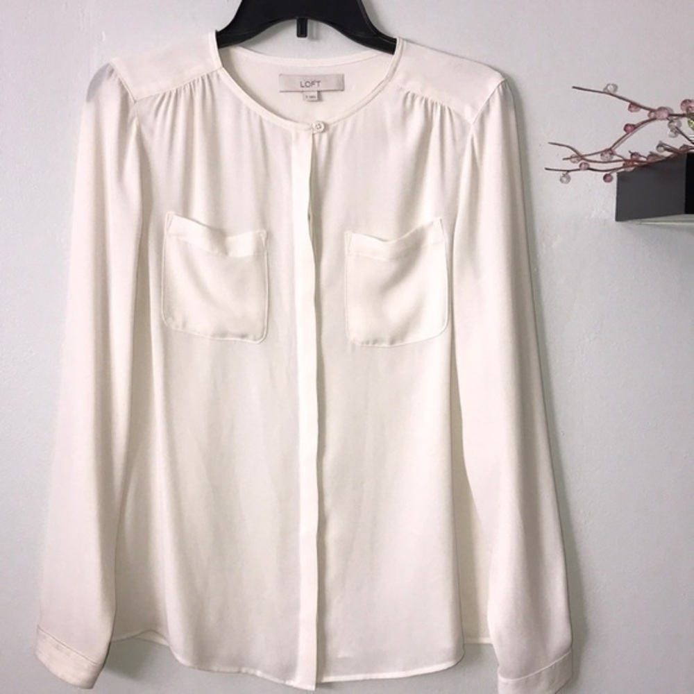 Loft long sleeve beige blouse size Small. Used